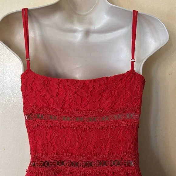 NSR Red lace tea length dress size S - Picture 8 of 13